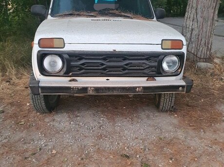 LADA (VAZ) Niva