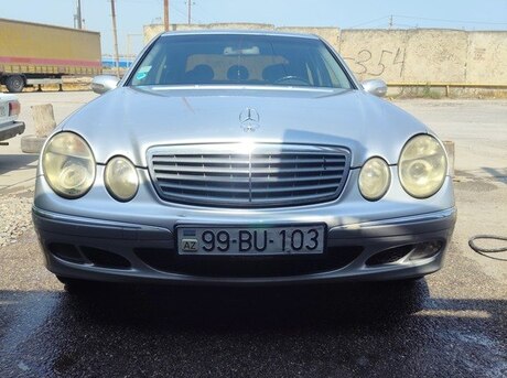 Mercedes E 270 2002