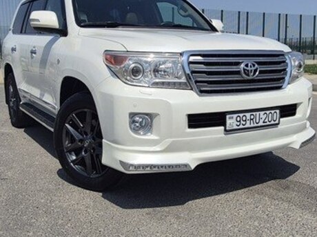 Toyota Land Cruiser 2011