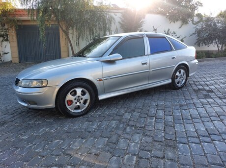 Opel Vectra 2000