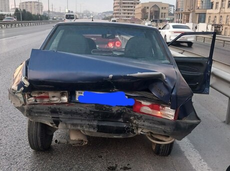 LADA (VAZ) 21099 2003