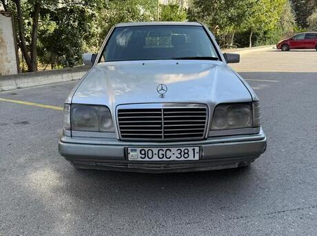 Mercedes E 250 1994