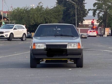 LADA (VAZ) 2108 1995