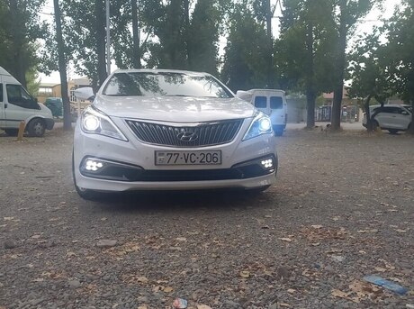 Hyundai Grandeur 2016