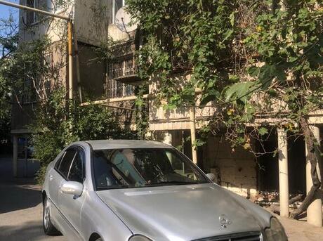 Mercedes C 220 d