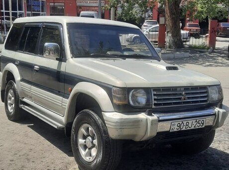 Mitsubishi Pajero 1994