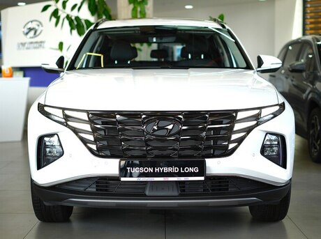 Hyundai  2025