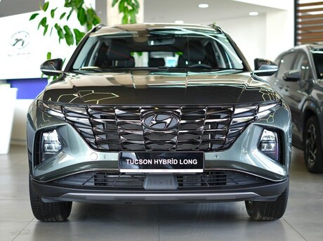 Hyundai  2025