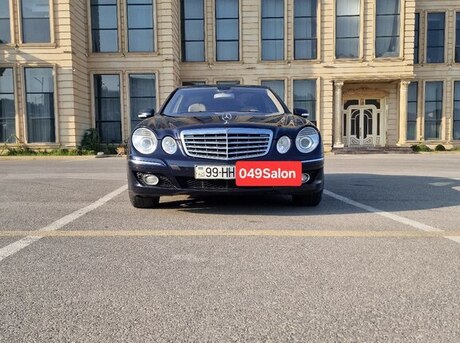 Mercedes E 220