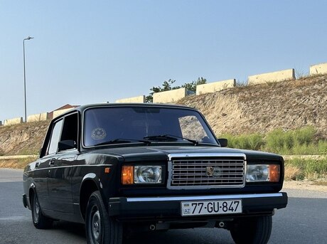 LADA (VAZ) 2107