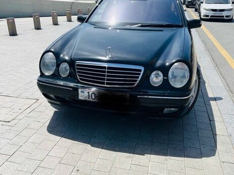 Mercedes E 240 2000