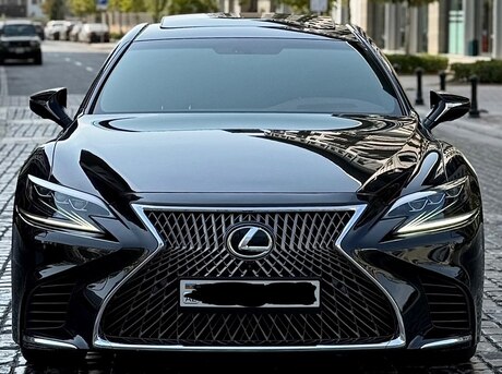 Lexus  2018