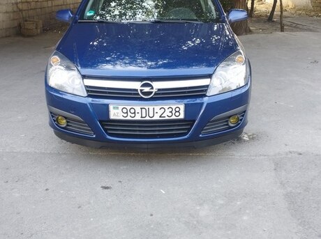 Opel Astra 2025