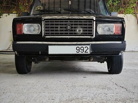 LADA (VAZ) 2107