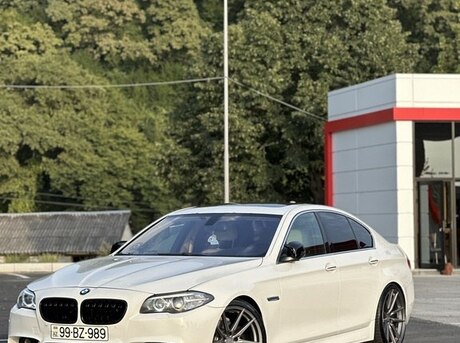 BMW 528
