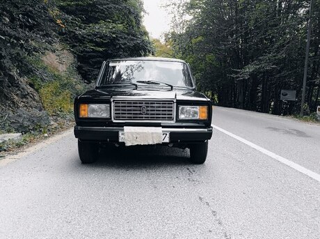 LADA (VAZ) 2107 2011