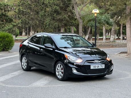 Hyundai Accent 2011