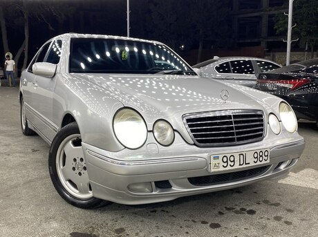 Mercedes E 270 2001
