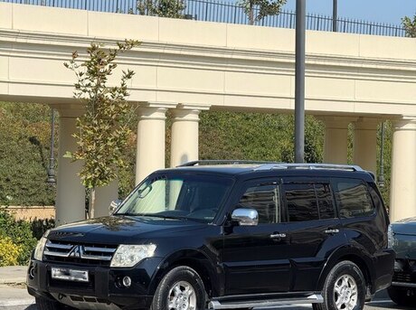 Mitsubishi Pajero 2008