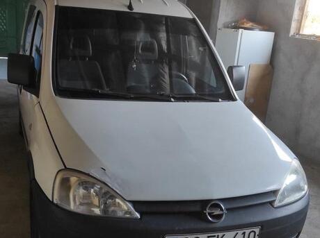 Opel Combo 2010