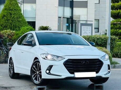 Hyundai Avante 2016