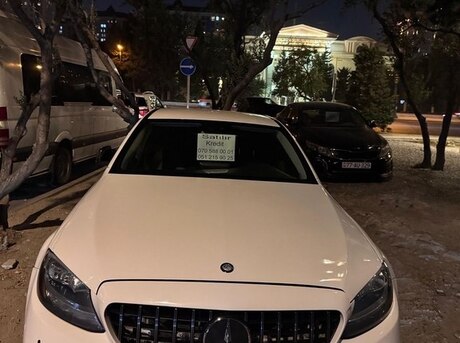 Mercedes C 300