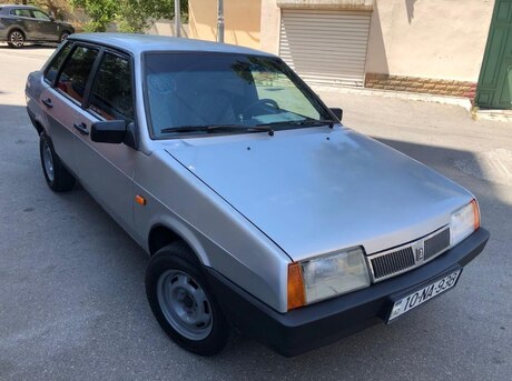 LADA (VAZ) 21099 2003