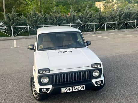LADA (VAZ) Niva