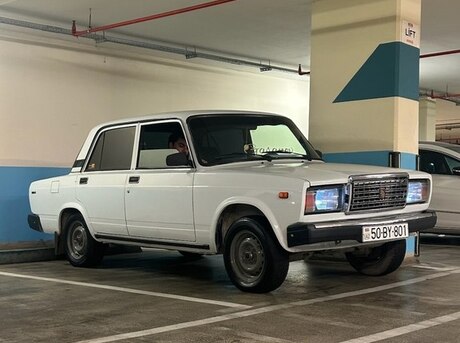 LADA (VAZ) 2107