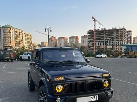 LADA (VAZ) Niva 2016