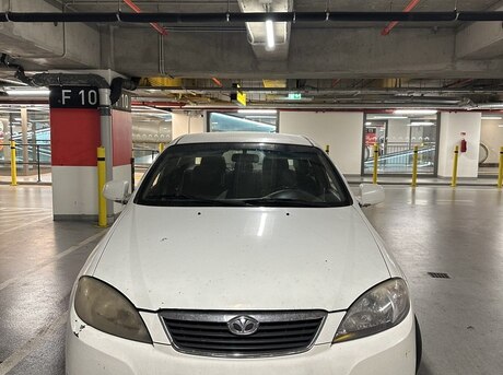 Daewoo Gentra 2015