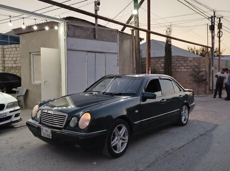 Mercedes E 230 1996