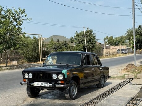 LADA (VAZ) 2106