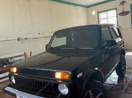 LADA (VAZ) Niva 2014