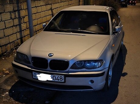 BMW 325 2001