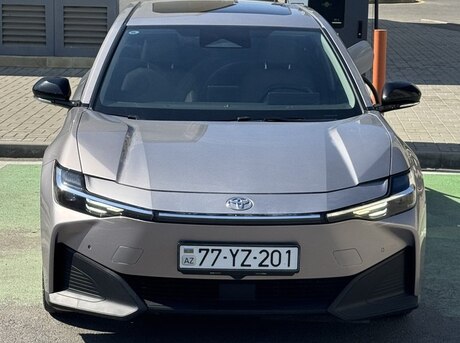 Toyota bZ3 2024