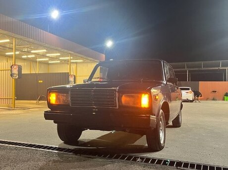 LADA (VAZ) 2107