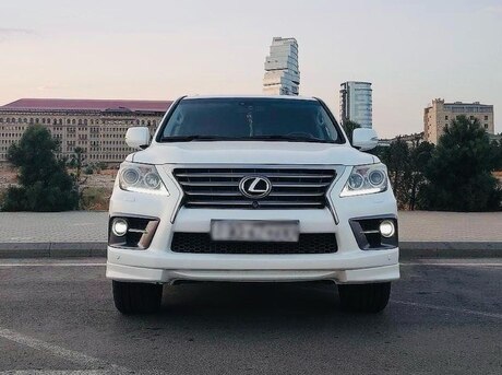 Lexus LX 570 2015