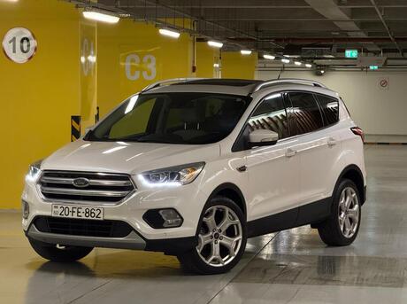 Ford Escape 2017