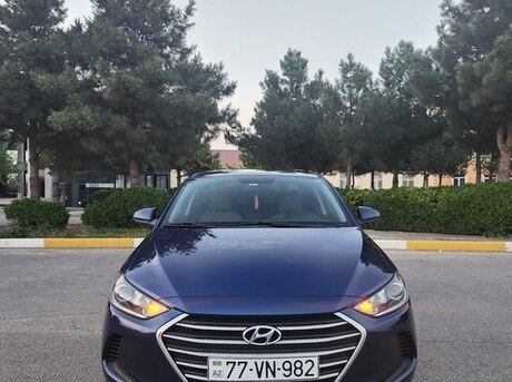 Hyundai Elantra 2016