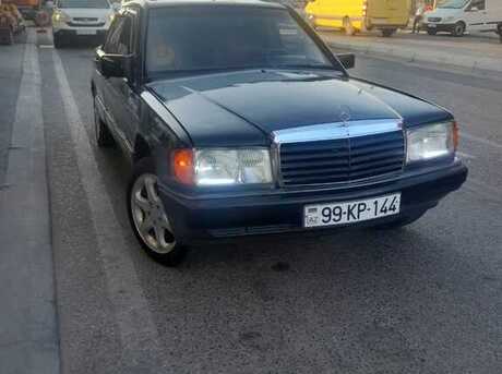 Mercedes 190