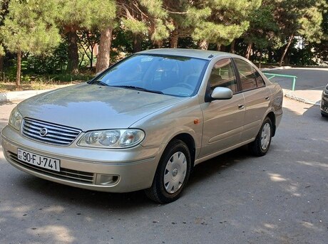 Nissan Sunny 2008