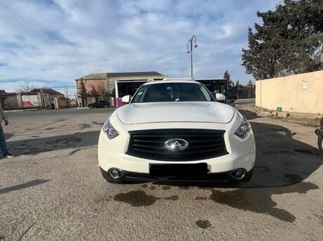 Infiniti FX35 2012