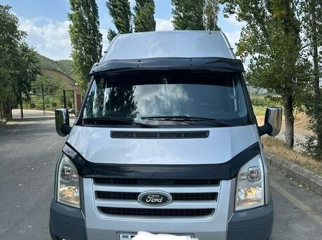 Ford Transit 2009