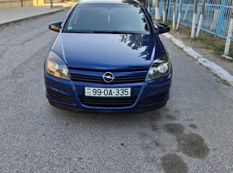 Opel Astra 2004