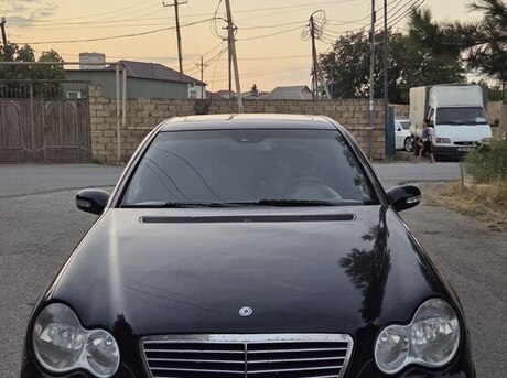 Mercedes C 200 2003