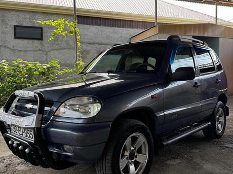 Chevrolet Niva 2008