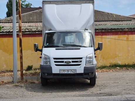 Ford Transit 2010