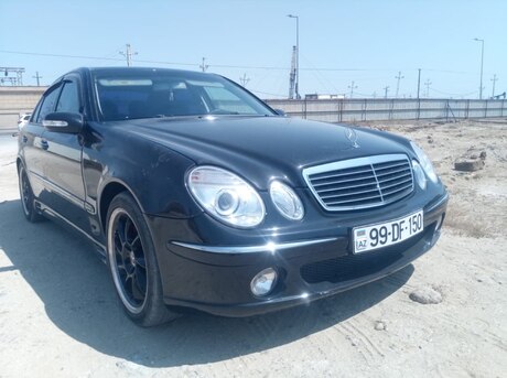 Mercedes E 240 2002