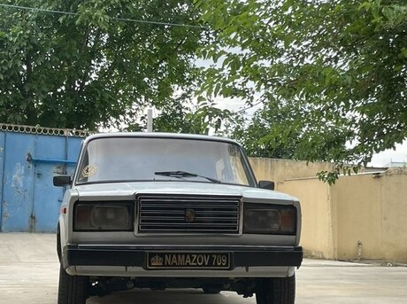 LADA (VAZ) 2107
